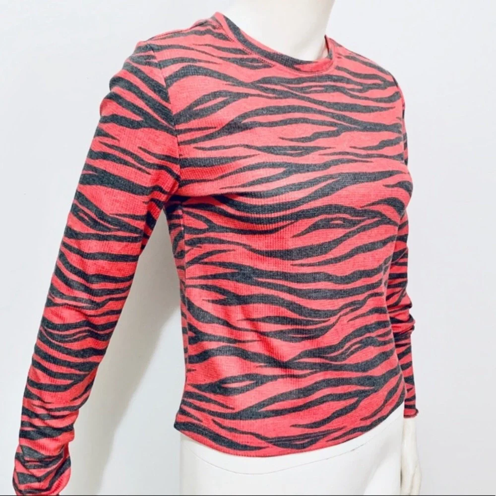 BP Nordstrom red tango zebra stripe cozy thermal top (NWOT) - Picture 6 of 9